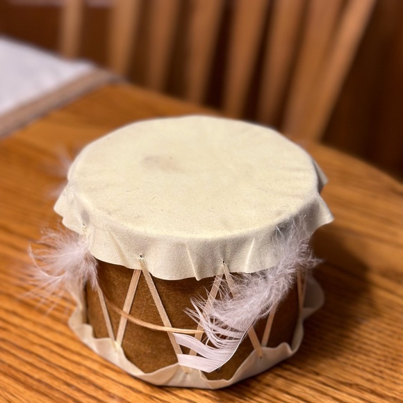 Sleeping Native Girl and her drum - Picture 7 of 11